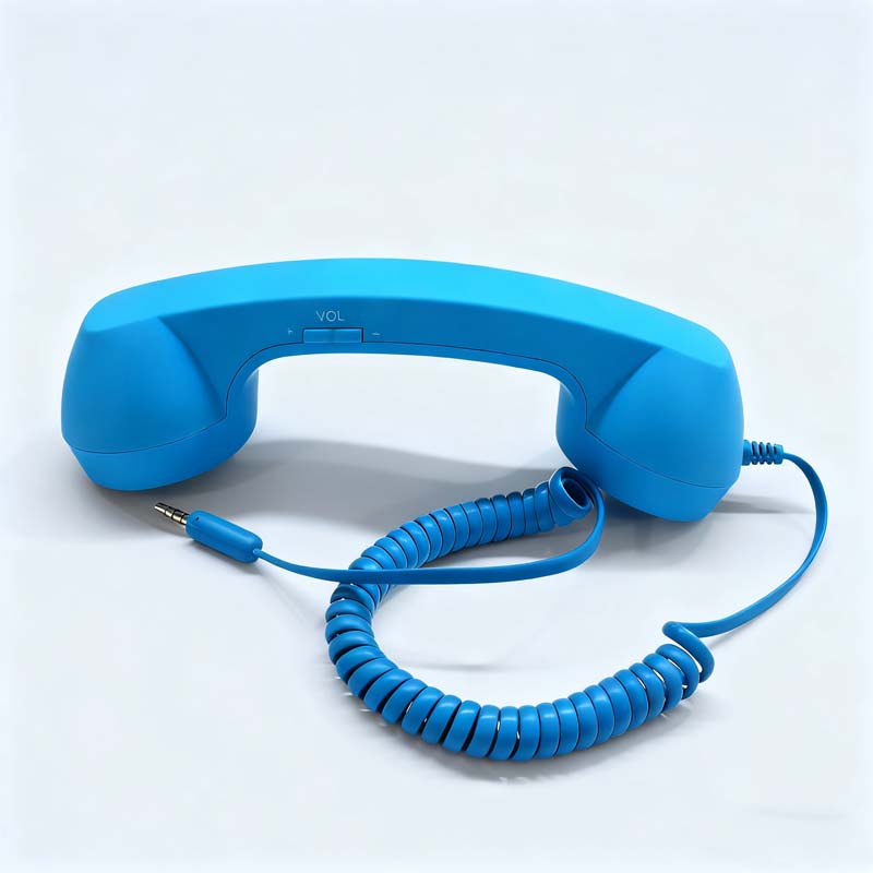 Vintage-Retro-Telefongriff mit Handy-Hörer und Mikrofon/Vintage retro telephone handle with mobile phone handset and microphone