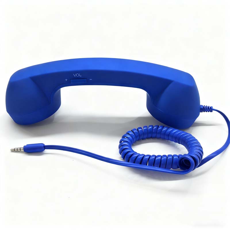 Vintage-Retro-Telefongriff mit Handy-Hörer und Mikrofon/Vintage retro telephone handle with mobile phone handset and microphone