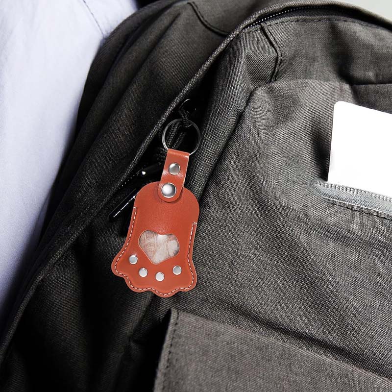 Pet Hair Storage Keychain