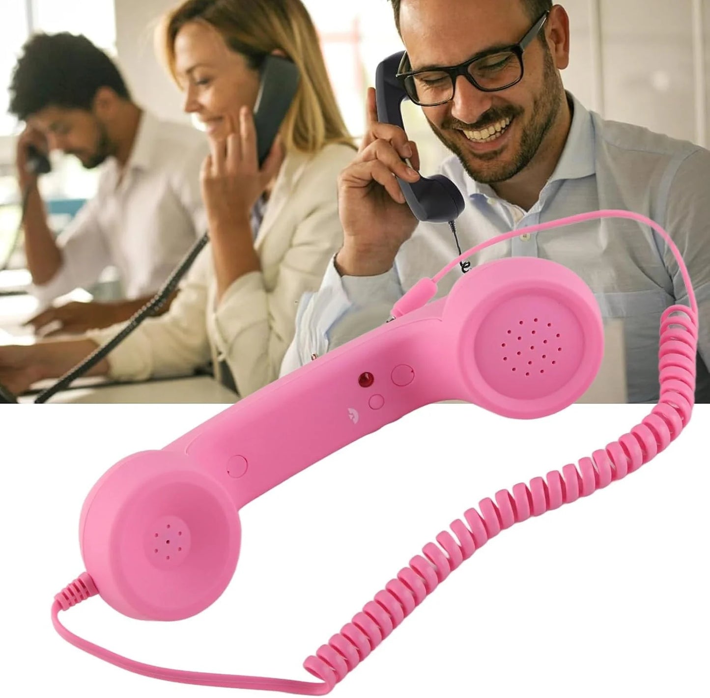 Vintage-Retro-Telefongriff mit Handy-Hörer und Mikrofon/Vintage retro telephone handle with mobile phone handset and microphone
